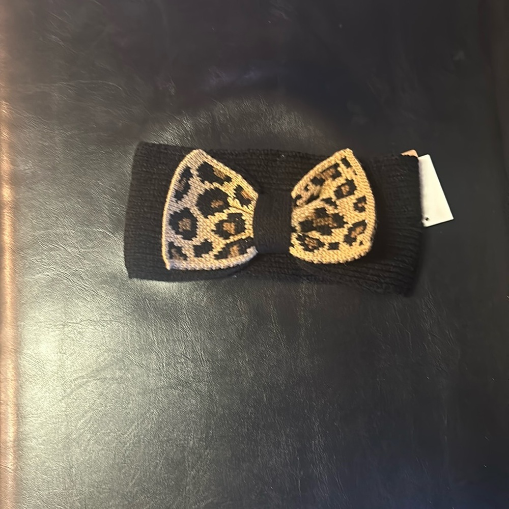 Knit headband leopard